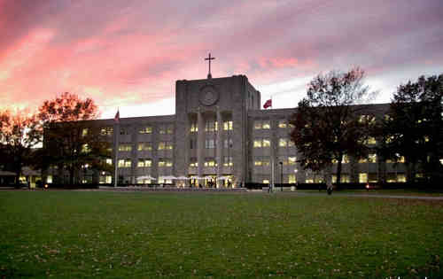 美国圣约翰大学校园夕阳