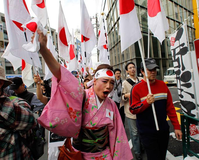 日本右翼叫嚣8万中国在日留学生都是间谍